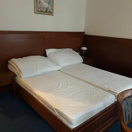 Apartmán Cozy Historic Centre By Rentez *