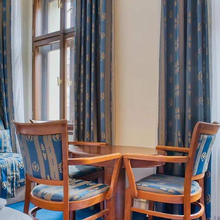 Lägenhet Cozy Historic Centre By Rentez