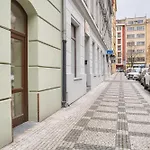 Cozy Historic Centre By Rentez *